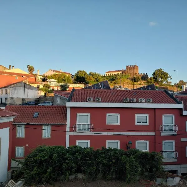 Hotel SQUARE, hotel di Sertã