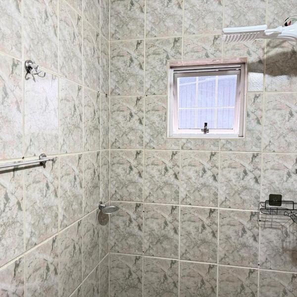 Quarto com Cama Casal & Banheiro Privativo - Foto 3
