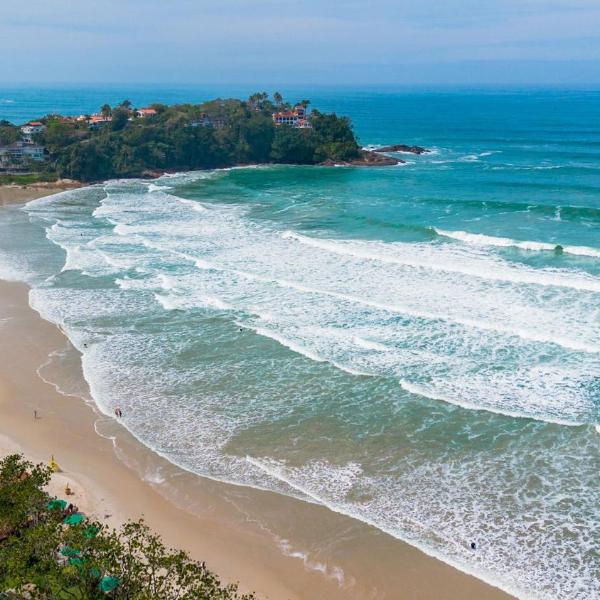 Apto c 2 quarto Garagem e Ar na Praia do Tenorio