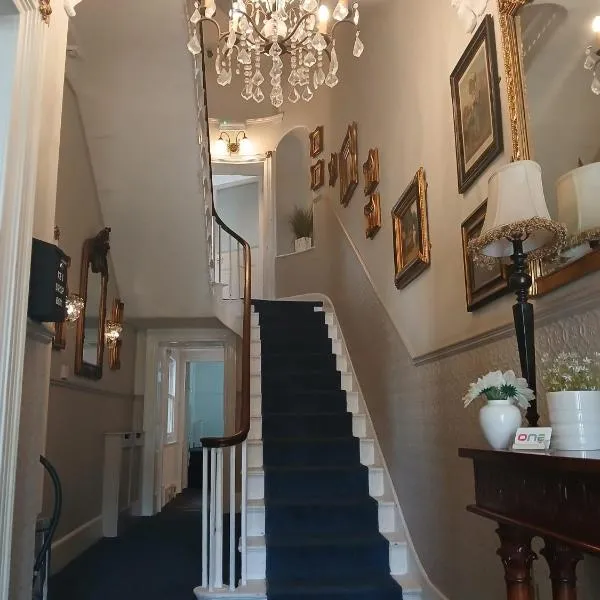 The Queensbury Hotel, hotel em Brighton & Hove