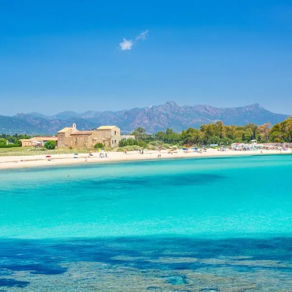 Casa Vacanze Donna Giovanna - Cuore di Pula, vicino Nora, hotelli Pulassa