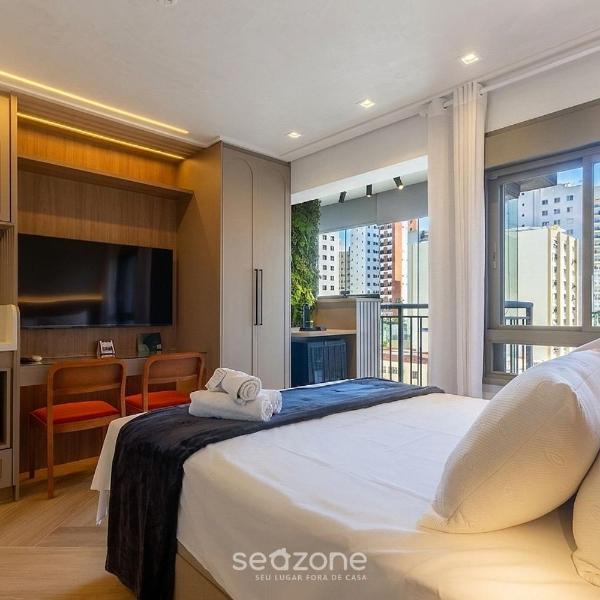 Studio c/ Varanda e Vista Cid. em Cond. GLA0101