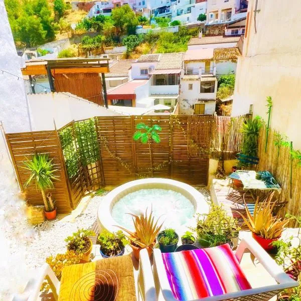Castle Hill House Relax and SPA, Hotel in Alora