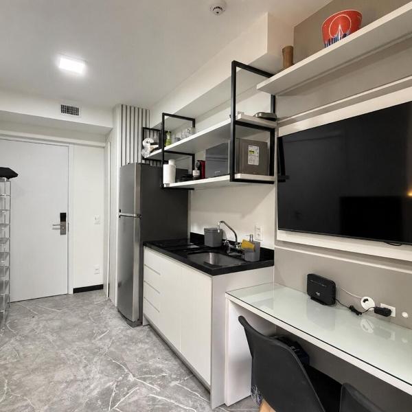 Fully equipped modern studio in Moema