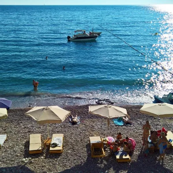 Apartments Zezelj, hotel v destinaci Sveti Stefan