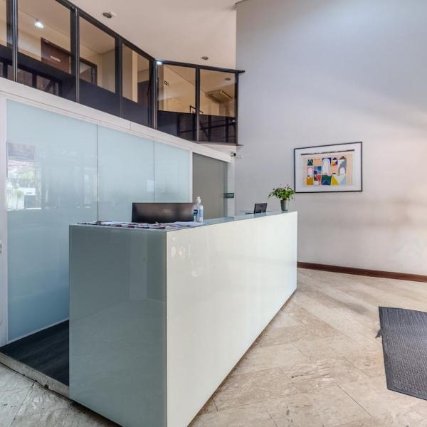 Airport 390 m away, with parking space and daily cleaning! - Foto 5