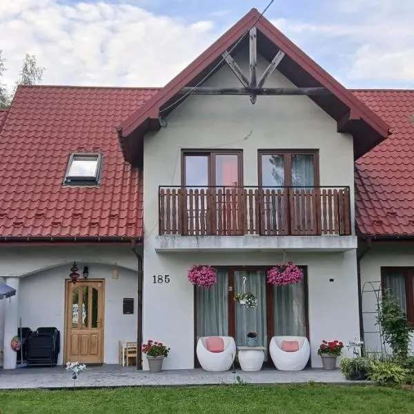 Zielony Gaj, hotell sihtkohas Gaj