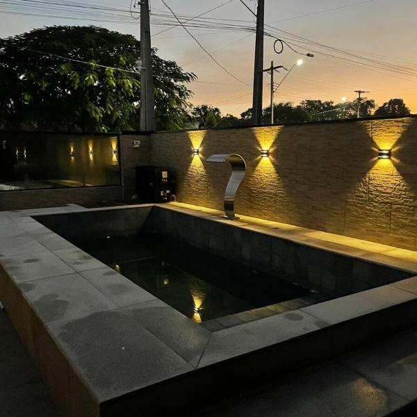 Linda Casa Térrea de Alto Padrão com Piscina Aquecida em Guaratuba