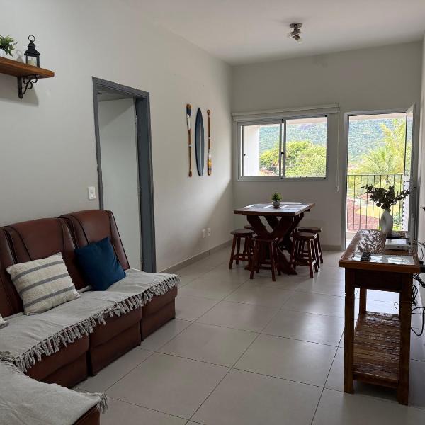Apartamento à 250m da praia da Maranduba