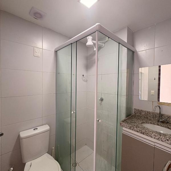 Apartamento 905 Condomínio Vuarnet home service bem localizado entre bus Tamandaré do Cabo Branco fornecemos material de cozinha básico para cozinhar conforme mostra as fotos - Foto 3