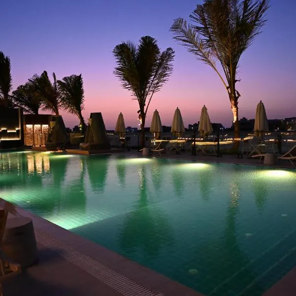 V Beach للعائلات - في بيتش, hotell i Jeddah