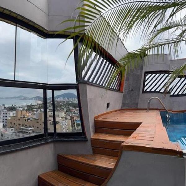 Cobertura Duplex na Enseada - Piscina Privativa, Área Gourmet com vista ao Mar - Foto 4