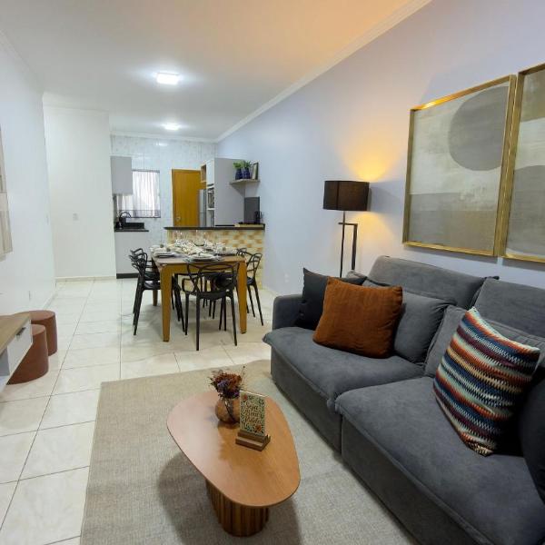 Linda casa em excelente localização - Foto 5