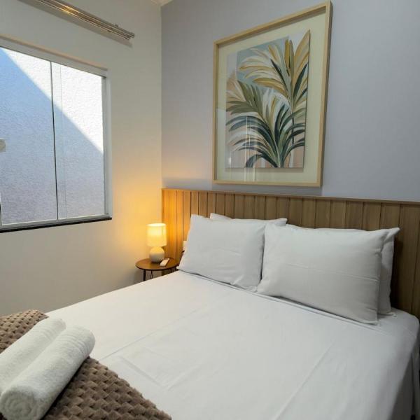 Linda casa em excelente localização - Foto 2