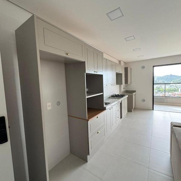 Apartamento Novo mobiliado Home Club Praia Brava - Foto 4