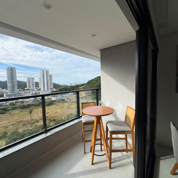 Apartamento Novo mobiliado Home Club Praia Brava - Foto 5