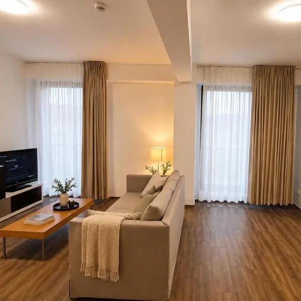 Jafar 8 - 1BR Apartment with Balcony & Workspace, hotel in Timişoara