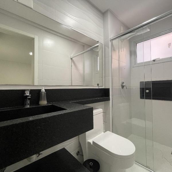 Maria Eduarda 201 - Apartamento com 3 quartos a apenas 3 minutos da praia - Foto 2