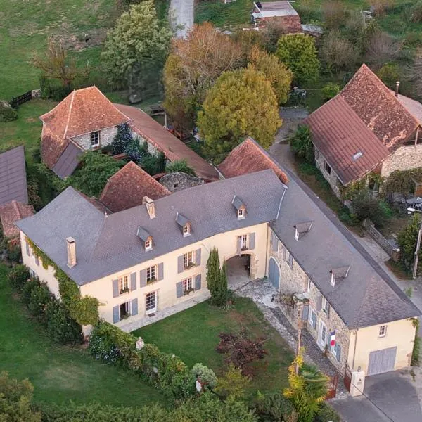 Domaine de la Castagnère, hotel en Castetnau-Camblong