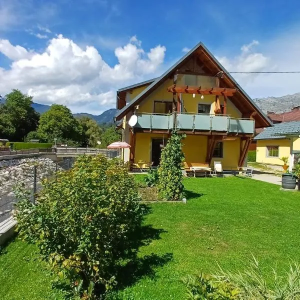 Haus am Bach in Öblarn, hôtel à Öblarn