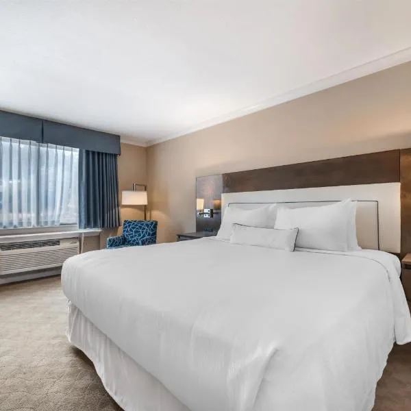 Best Western Plus Columbia River Hotel, hotel en Trail