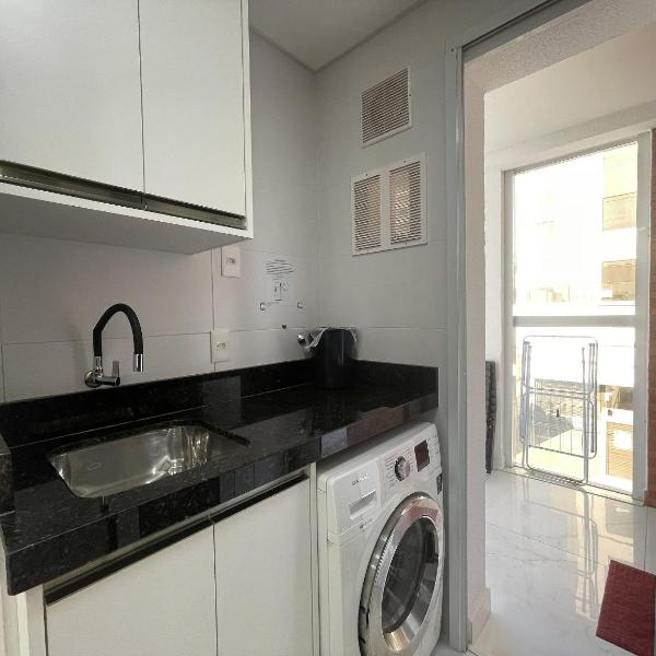 Maria Eduarda 202 - Apartamento amplo com 3 quartos a apenas 3 minutos da praia - Foto 5
