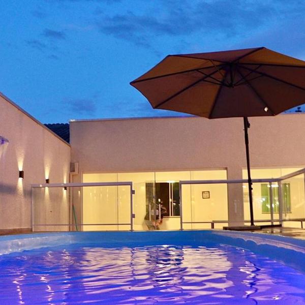Casa Ampla 15 pessoas com piscina