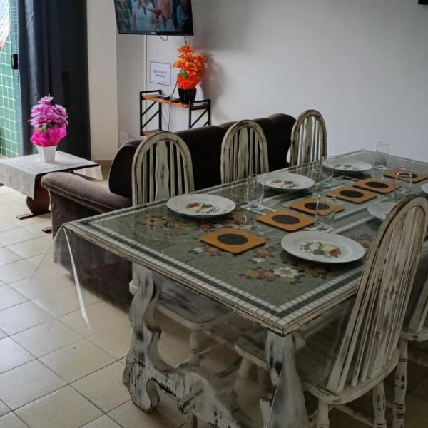 Apartamento pé na areia - Centro de Mongaguá