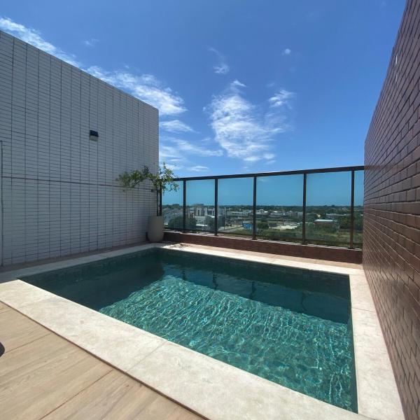 Cobertura de luxo com piscina e churrasqueira