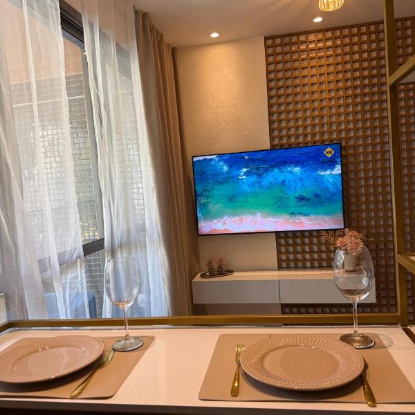 Belíssimo apartamento a 200 metros da praia e do Farol da Barra - Cartão Postal de Salvador - Foto 3