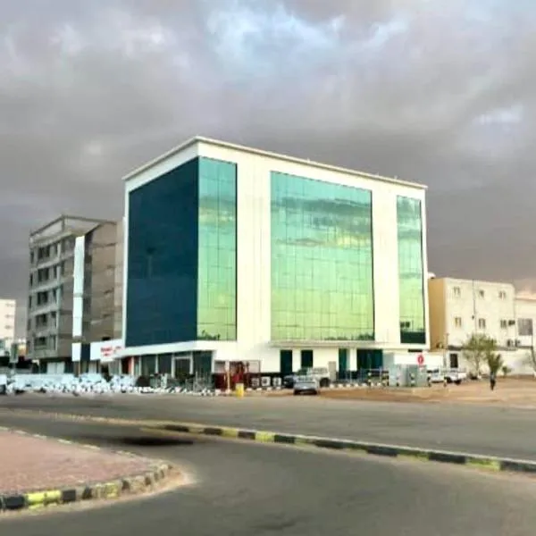 LAVENDER Hotel Apartments لافتدر تبوك للشقق المخدومه، فندق في تبوك