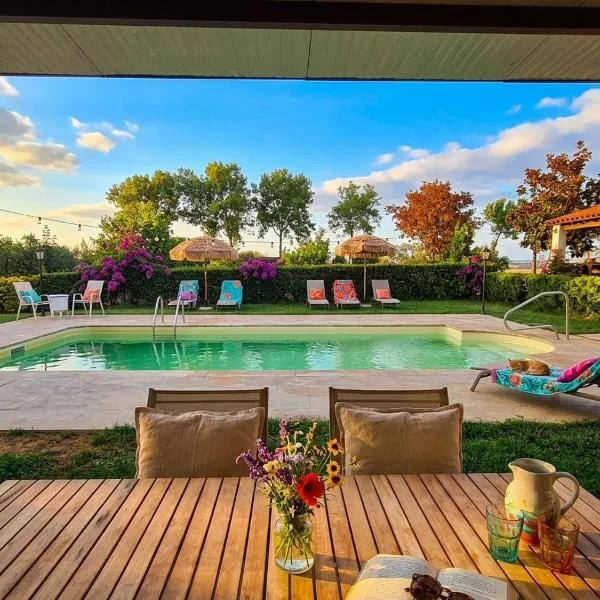 Casa Rural Amaneceres, hotel en Trujillo