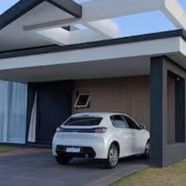 Linda casa no condomínio Terrasul