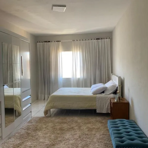 Pouso Alegre में, होटल Apartamento Carol e Gustavo