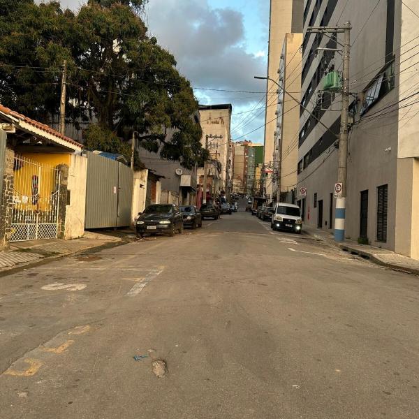 Nos pés da mãe - Foto 5