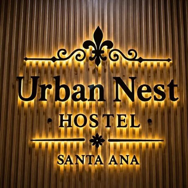 Urban Nest Hostel, hotel a Santa Ana
