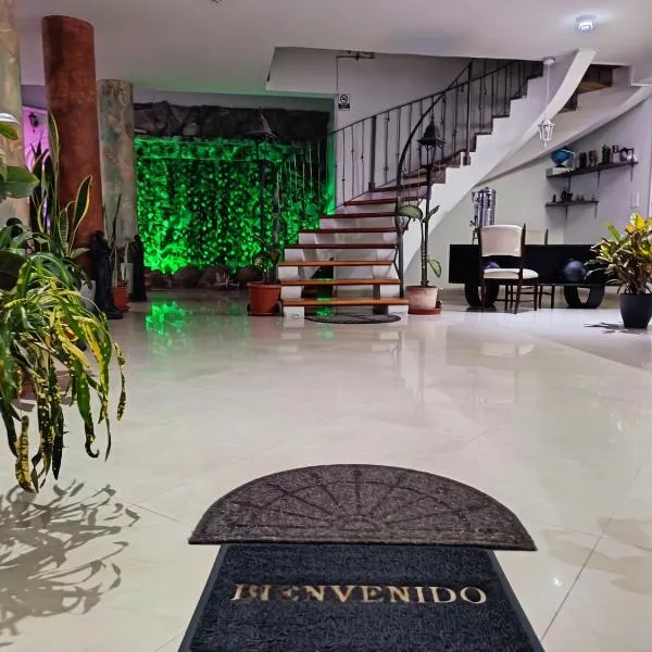 HOSTAL DEL RÍO, hotell i Ibarra