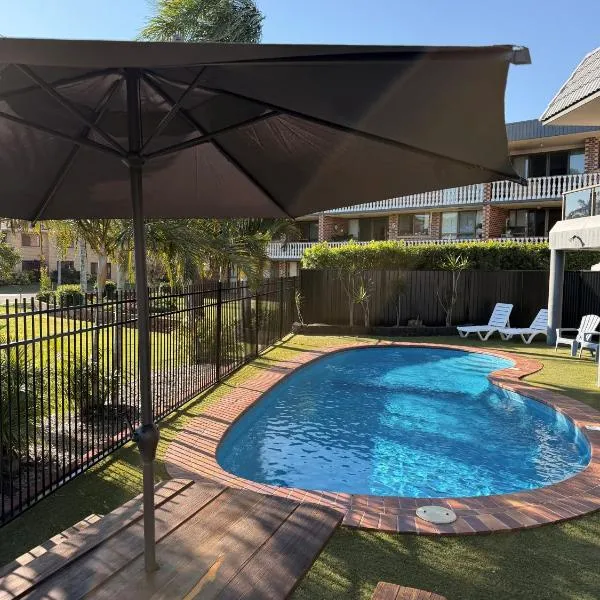 Bribie Waterways Motel, hotel v mestu Bongaree
