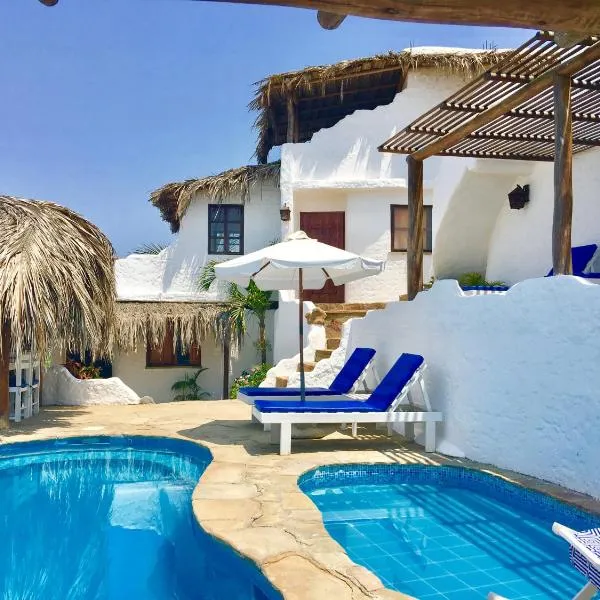 Hotel Smiling Crab, ξενοδοχείο σε Canoas De Punta Sal