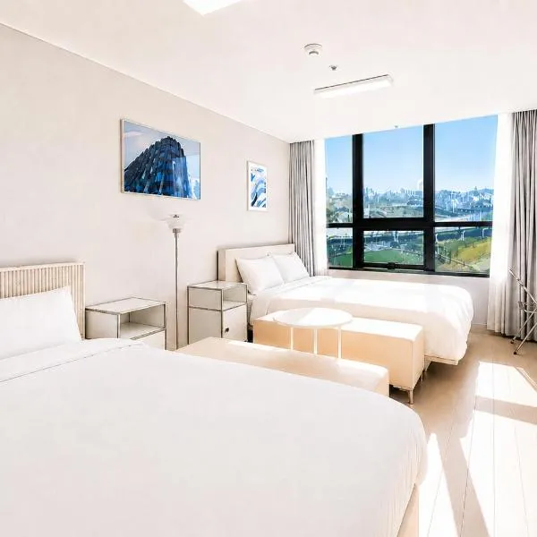 UH FLAT The SONGDO, hotel em Incheon