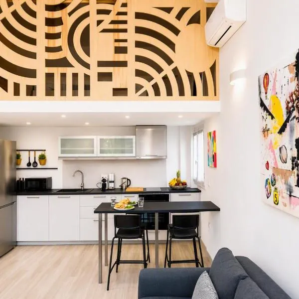 Central Suites Aegina 1, готель у місті Егіна