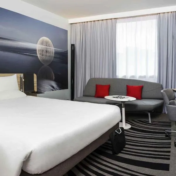 Novotel Limoges Le Lac, hotel di Limoges