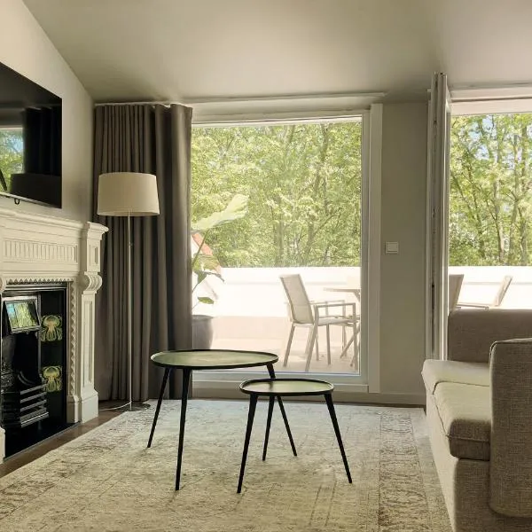 Batimont Suites & Apartments, hotel em Bilbau