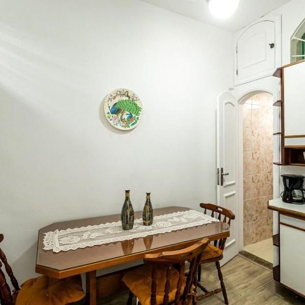 Quarto sala quadra da praia de Copacabana - Foto 5