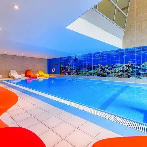 Novotel Zurich City West, hotel i Zürich