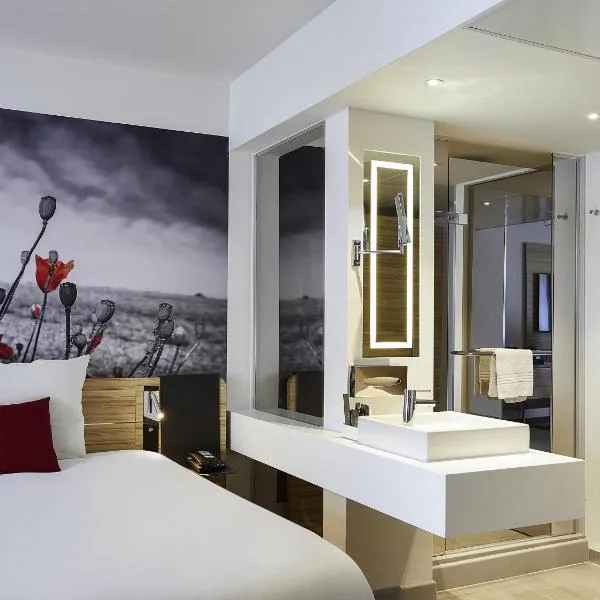 Novotel Ieper Centrum, hotel sa Ieper