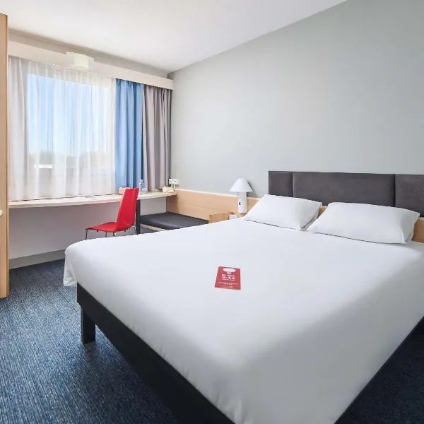 Ibis Częstochowa, מלון בצ'נסטוחובה