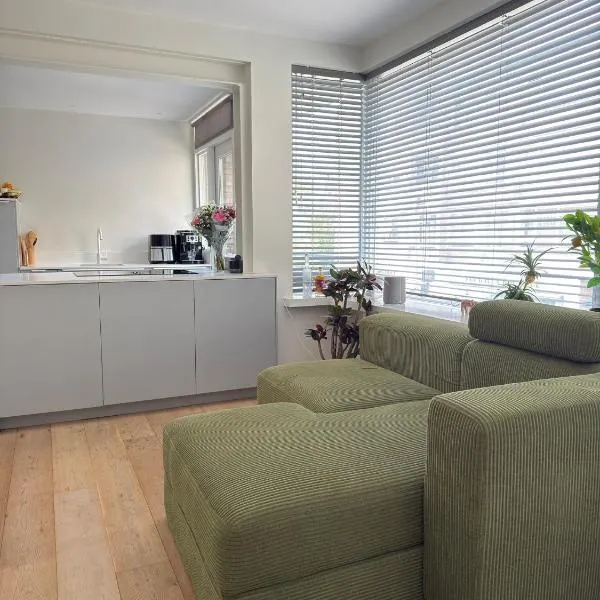 Fully renovated apartment next to Markthall, hotel din Rotterdam