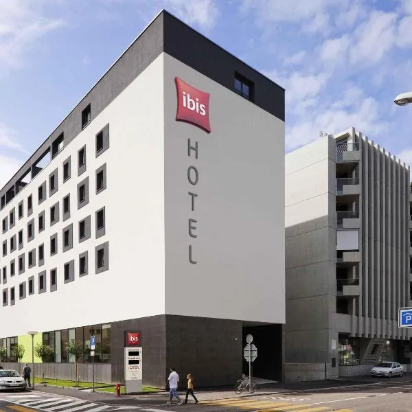 ibis Locarno: Locarno şehrinde bir otel