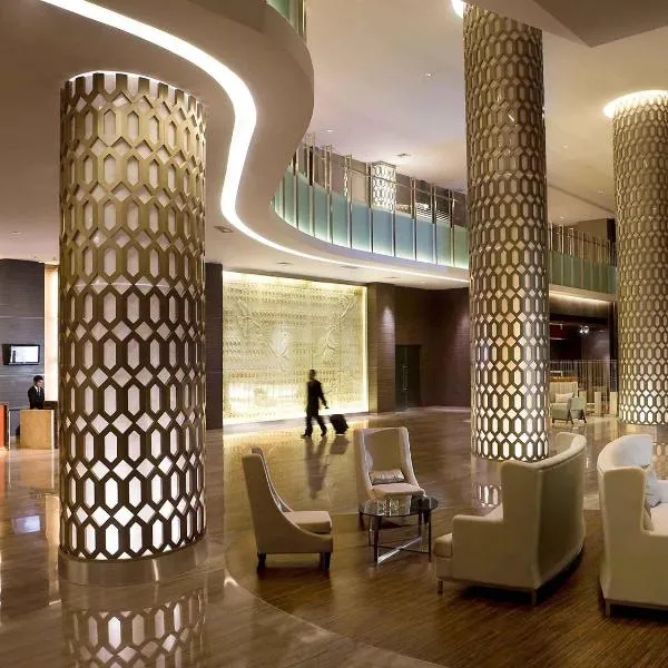Novotel Bangka Hotel & Convention Centre, hotel en Pangkalpinang